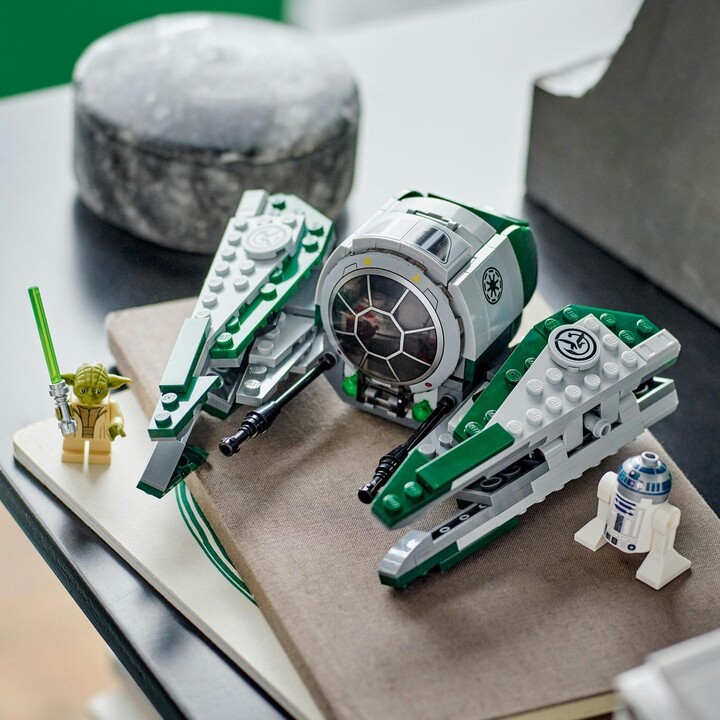 Lodër LEGO® Star Wars™ 75360 Yodova 
