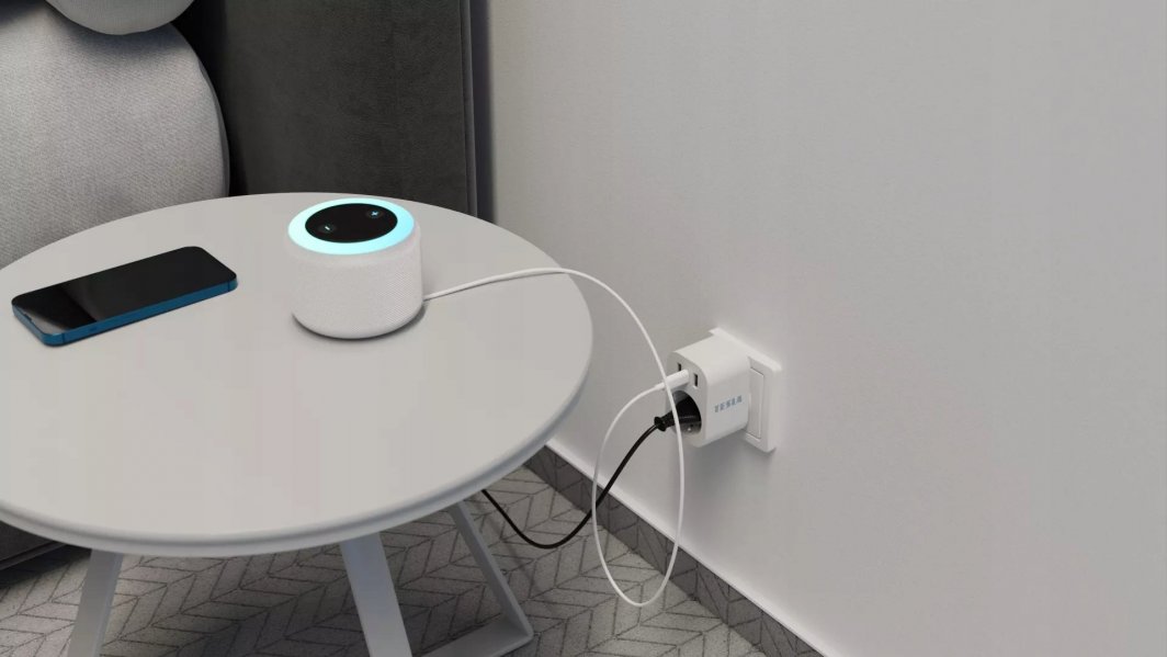 Prizë Tesla Smart Plug SP300 3 USB