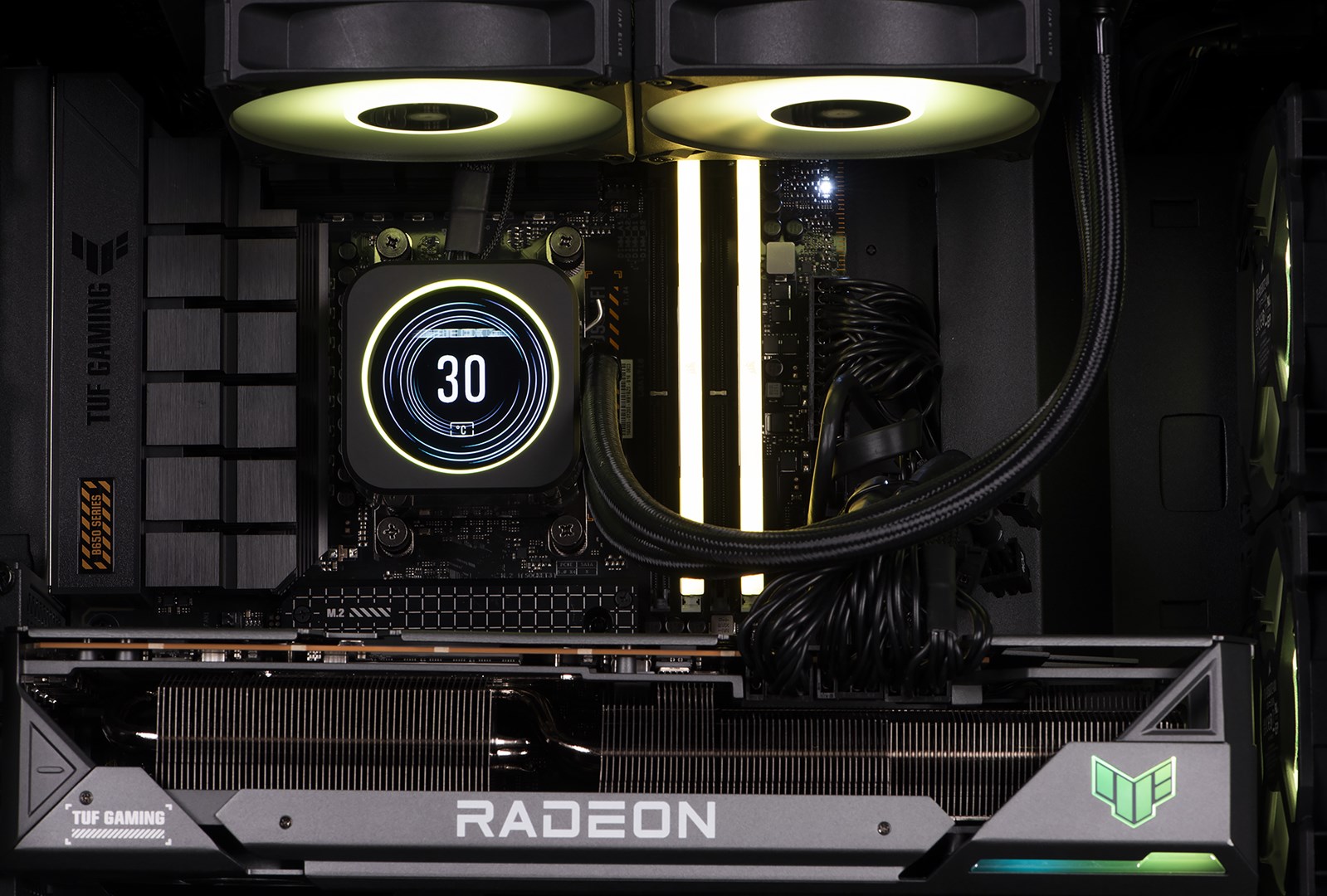 Kompjuter Actina, Ryzen 7-7800X3D, 32GB RAM, 2TB SSD, Radeon RX 7900 XT, i zi