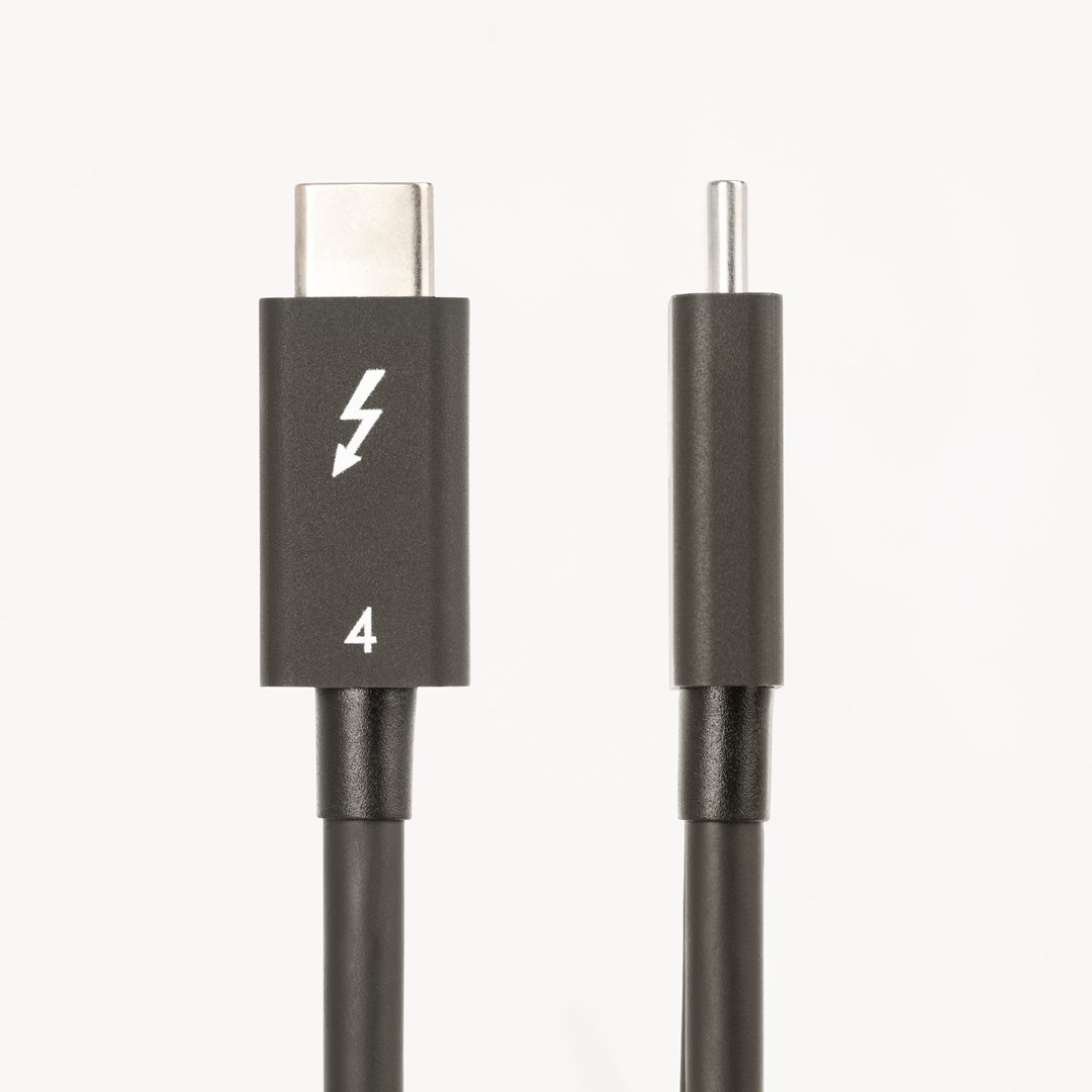 Kabllo Thunderbolt 4 StarTech.com, 3ft, 40Gbps, 100W, e zezë