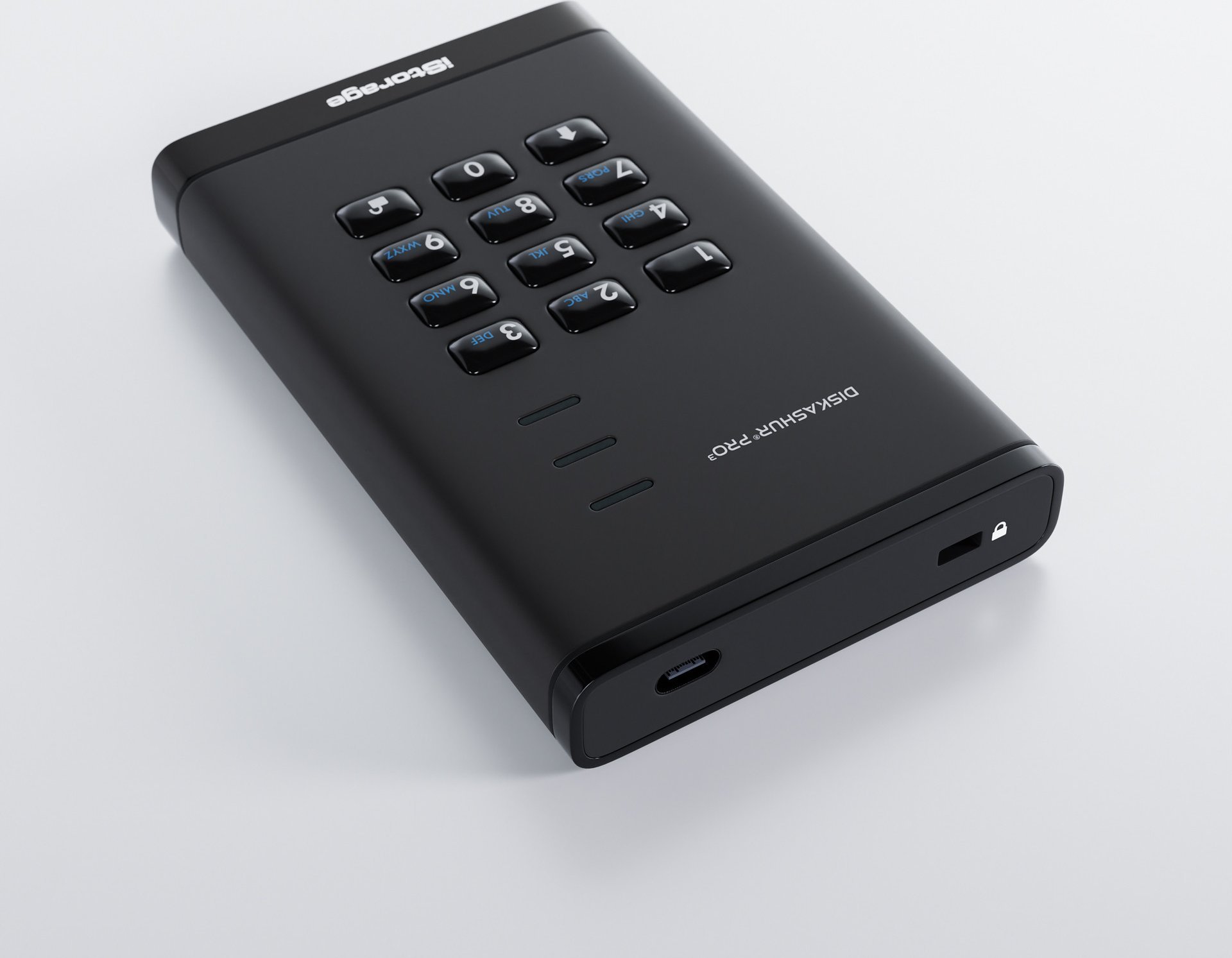Надворешен хард диск iStorage DiskAshur PRO, 1TB, хардверска енкрипција AES 256 bit, безбедносен PIN