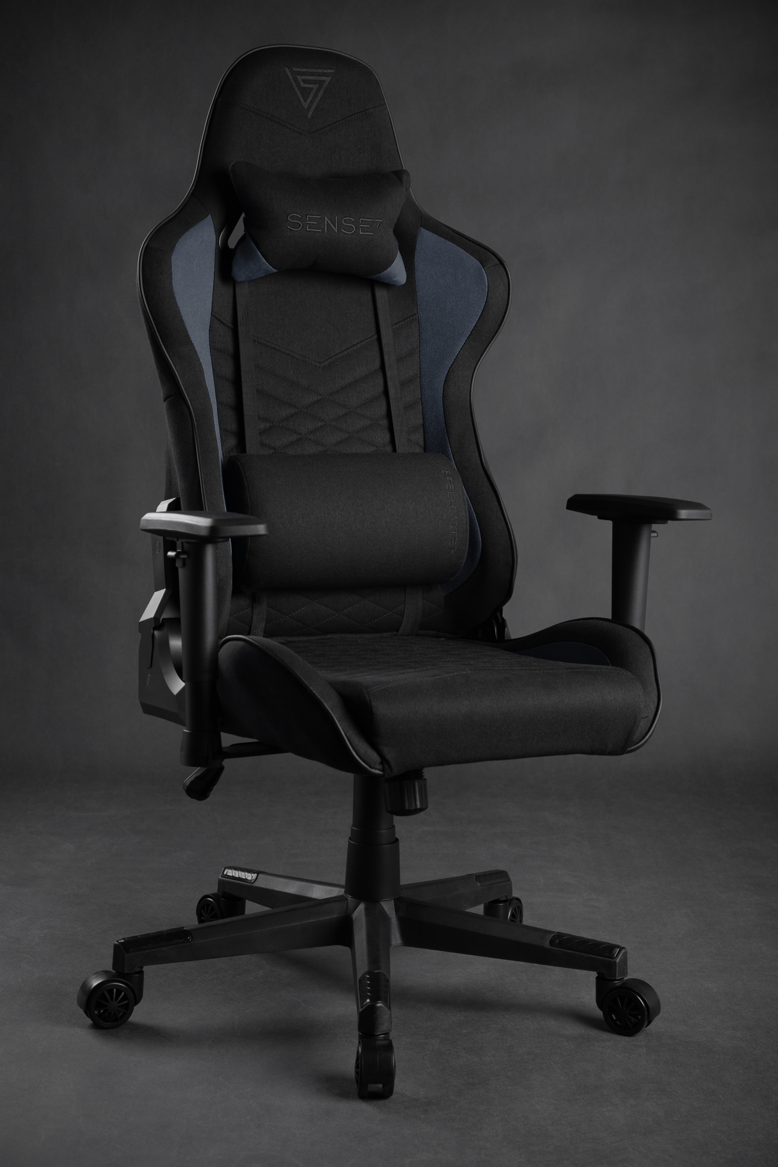 Karrige SENSE7 Spellcaster, e zezë/kaltër