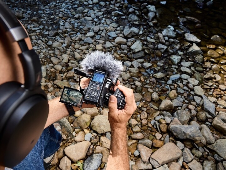 Diktafon Olympus LS-P5, i zi