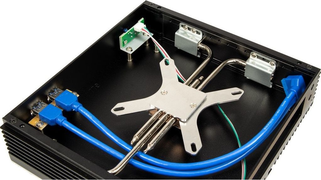 Kasë Inter-Tech IP-40, Small Form Factor