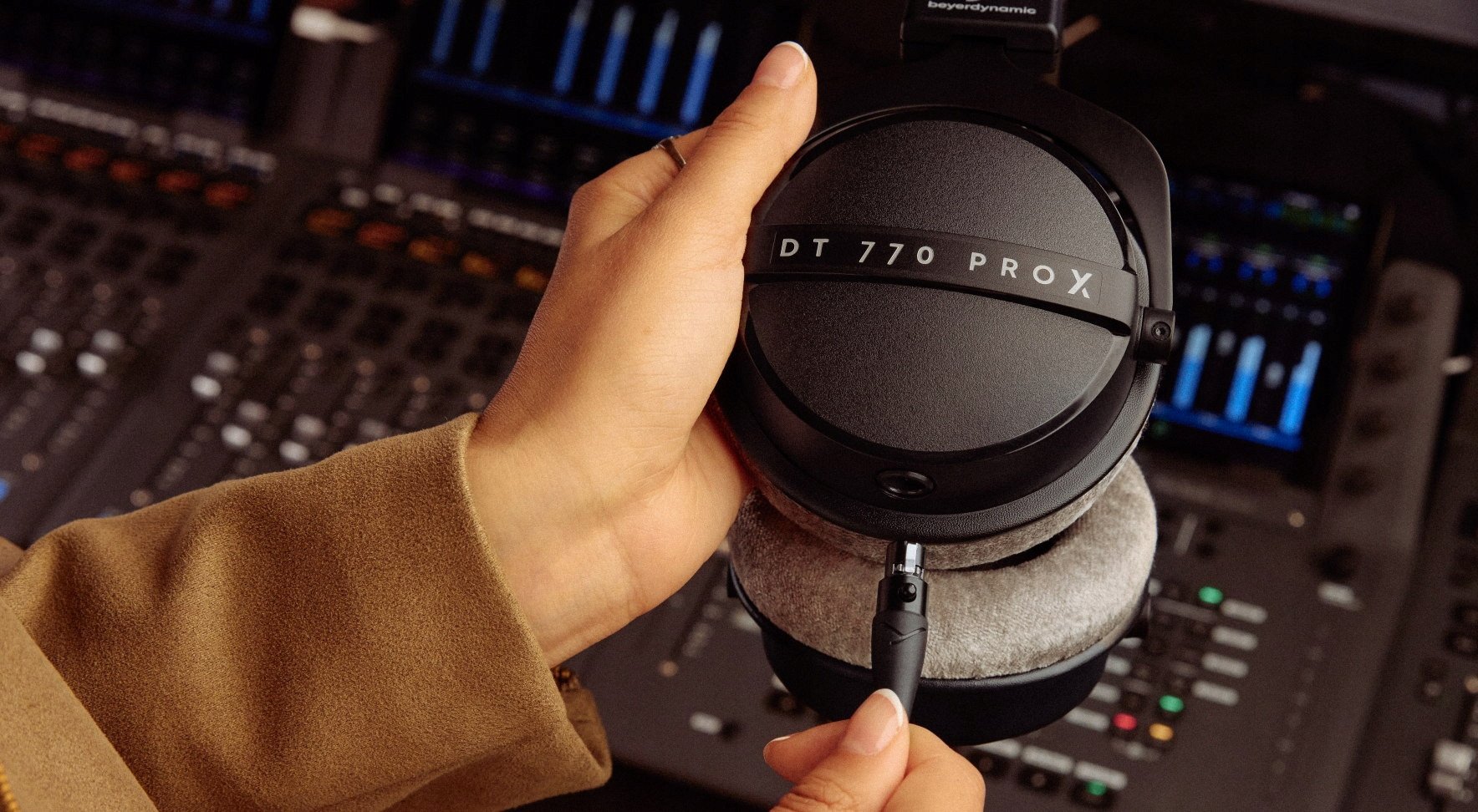 Kufje studio Beyerdynamic DT 770 PRO X, over ear, 48 Ohm, të zeza