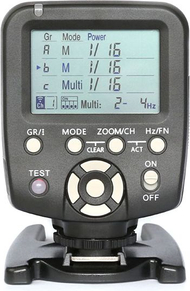 Radio trigger për blic Yongnuo YN-560-TXII, 2.4GHz, për Nikon i-TTL, i zi
