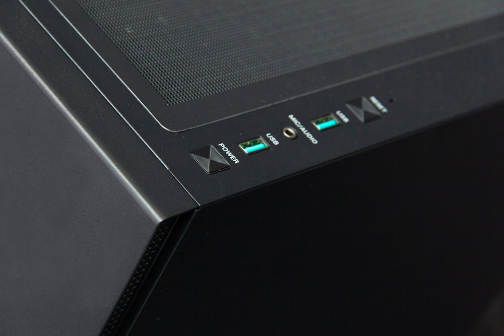 Kompjuter HAL3000 Master Gamer Pro Ti, Intel Core Ultra 5 225F, 32GB DDR5, RTX 4060 Ti, 1TB SSD, Windows 11, i zi