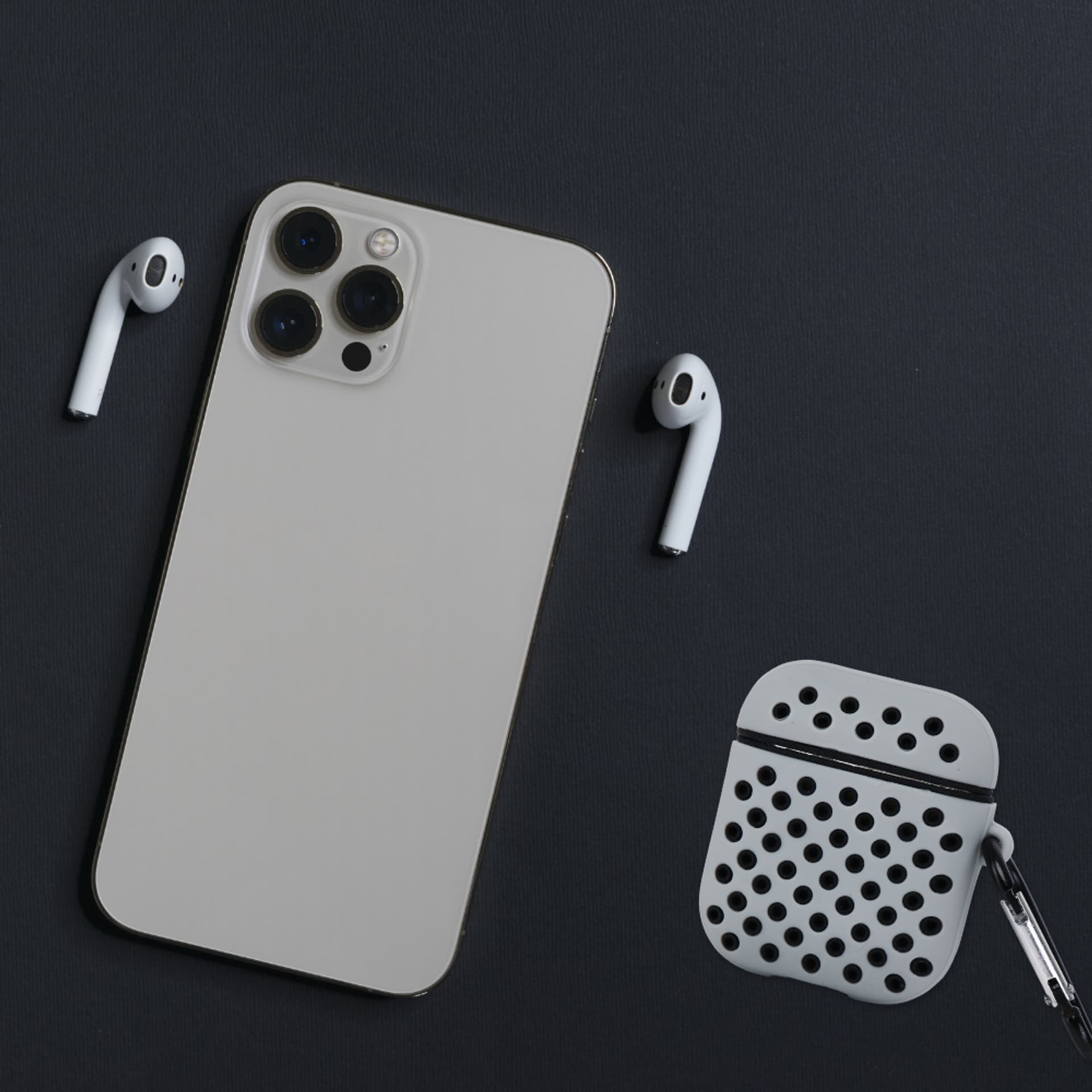 Kllëf për kufje Beline AirPods Sport Pro, TPU, me karabinë, bardh e zezë