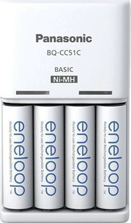 Karikues i baterive PANASONIC KJ51MCC40E + 4x bateri AA ENELOOP