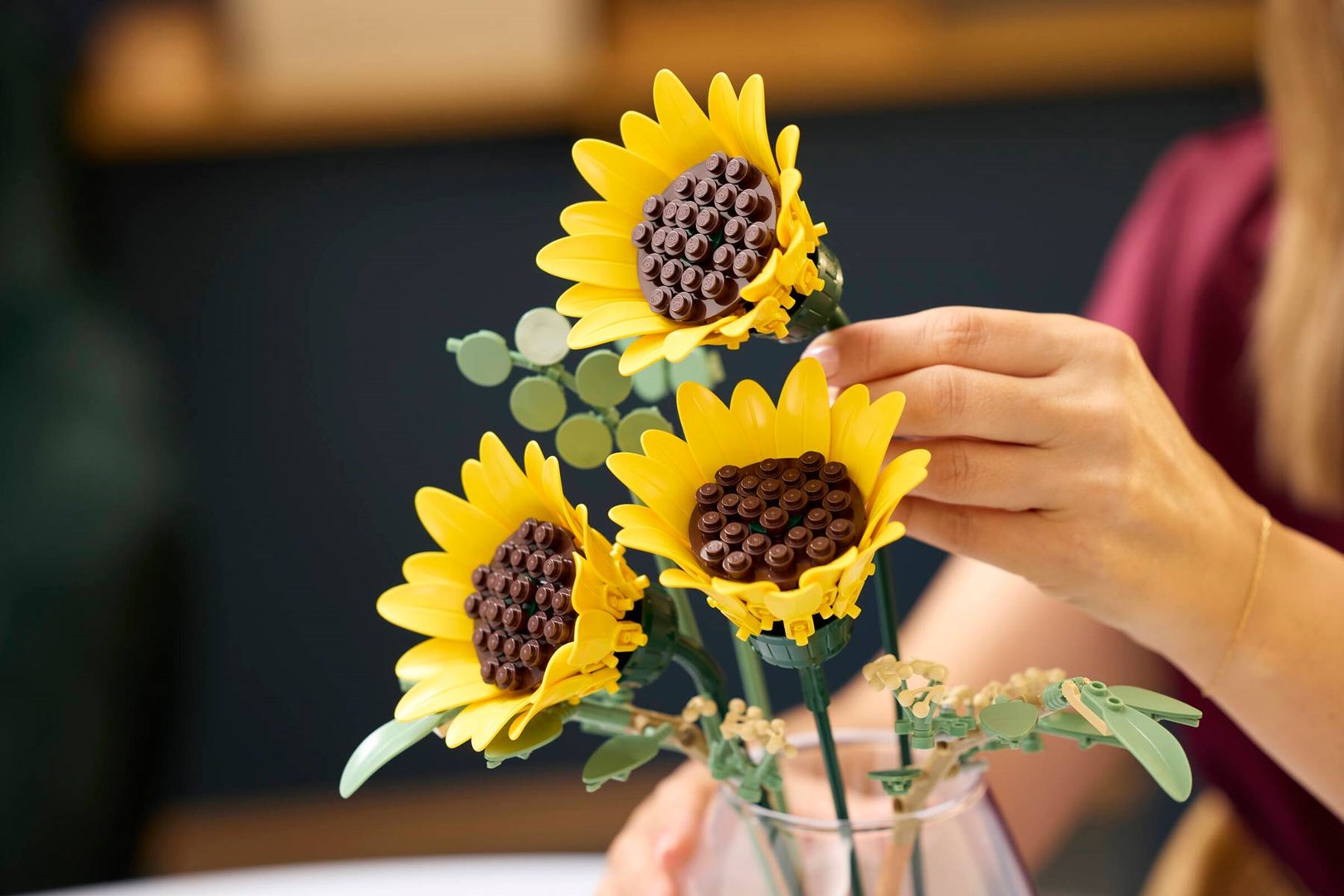 Set LEGO Botanicals Sunflowers, 686 copa, dekorativ, shumëngjyrësh