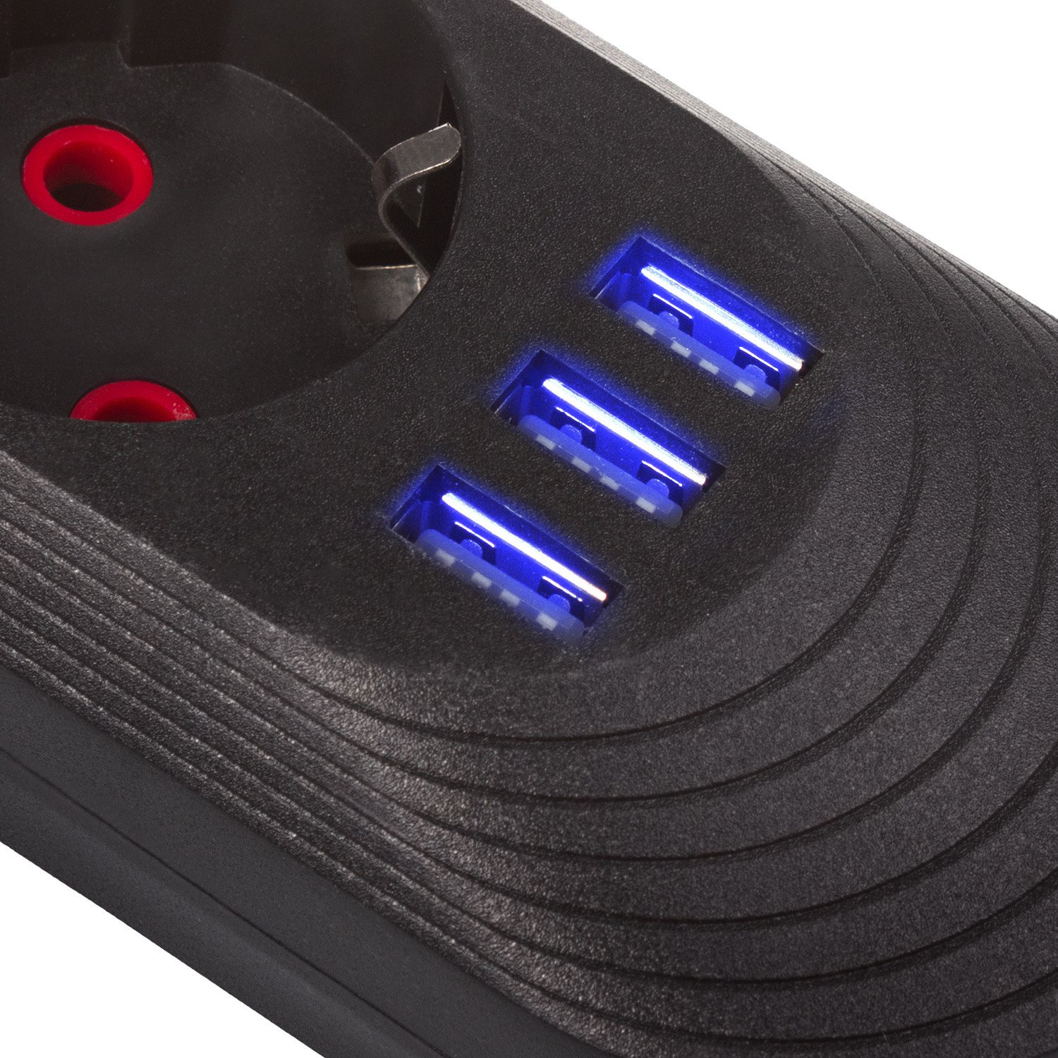 Prizë zgjatues Maclean MCE394 B, 3 dalje, 3x USB 2.1A, 1.5m, e zezë