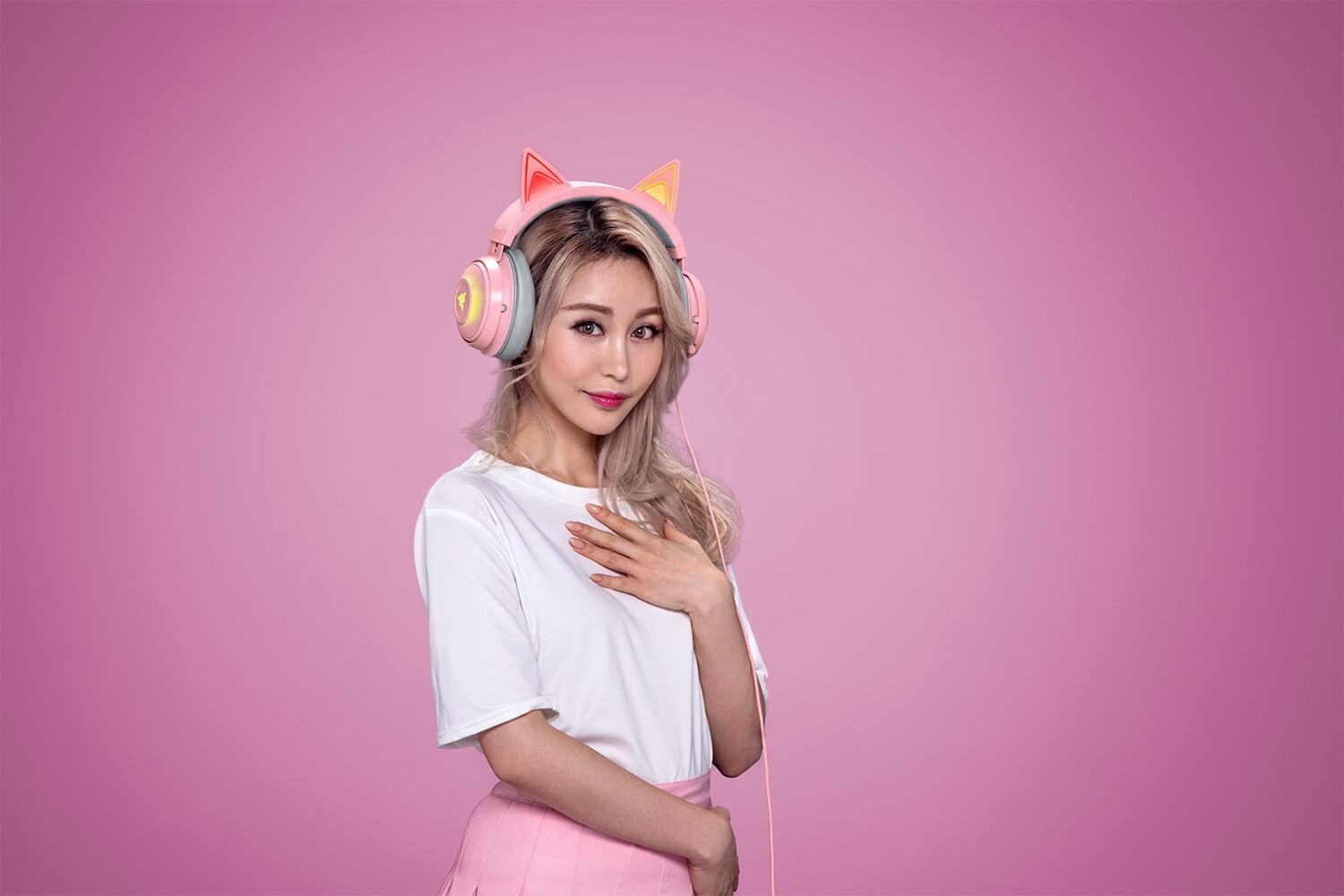 Kufje lojërash Razer Kraken Kitty Edition, USB, RGB, rozë