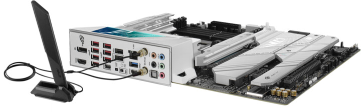 Pllakë amë ASUS ROG STRIX X670E-A GAMING WIFI - AMD X670