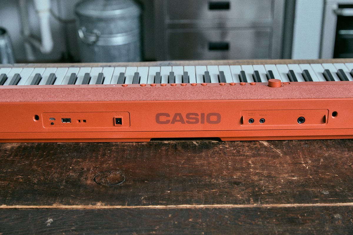 Keyboard Casio Casiotone CTS1, 61 taste, touch sensitive, i kuq