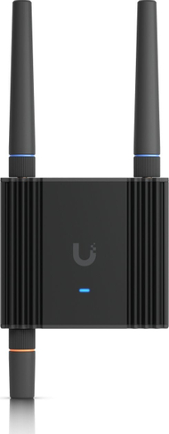 Целуларен рутер Ubiquiti UMR Ultra, LTE, WiFi, црн