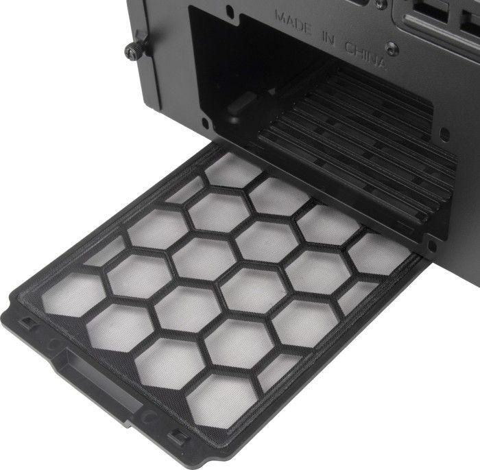 Kasë SilverStone Seta Q1, Midi Tower