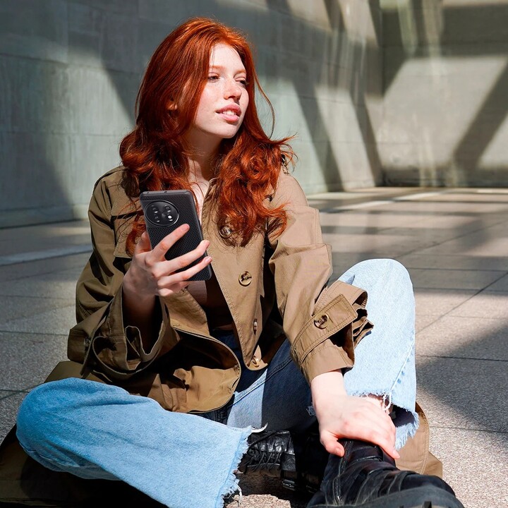 Mbrojtëse Spigen Liquid Air për OnePlus 11, e zezë