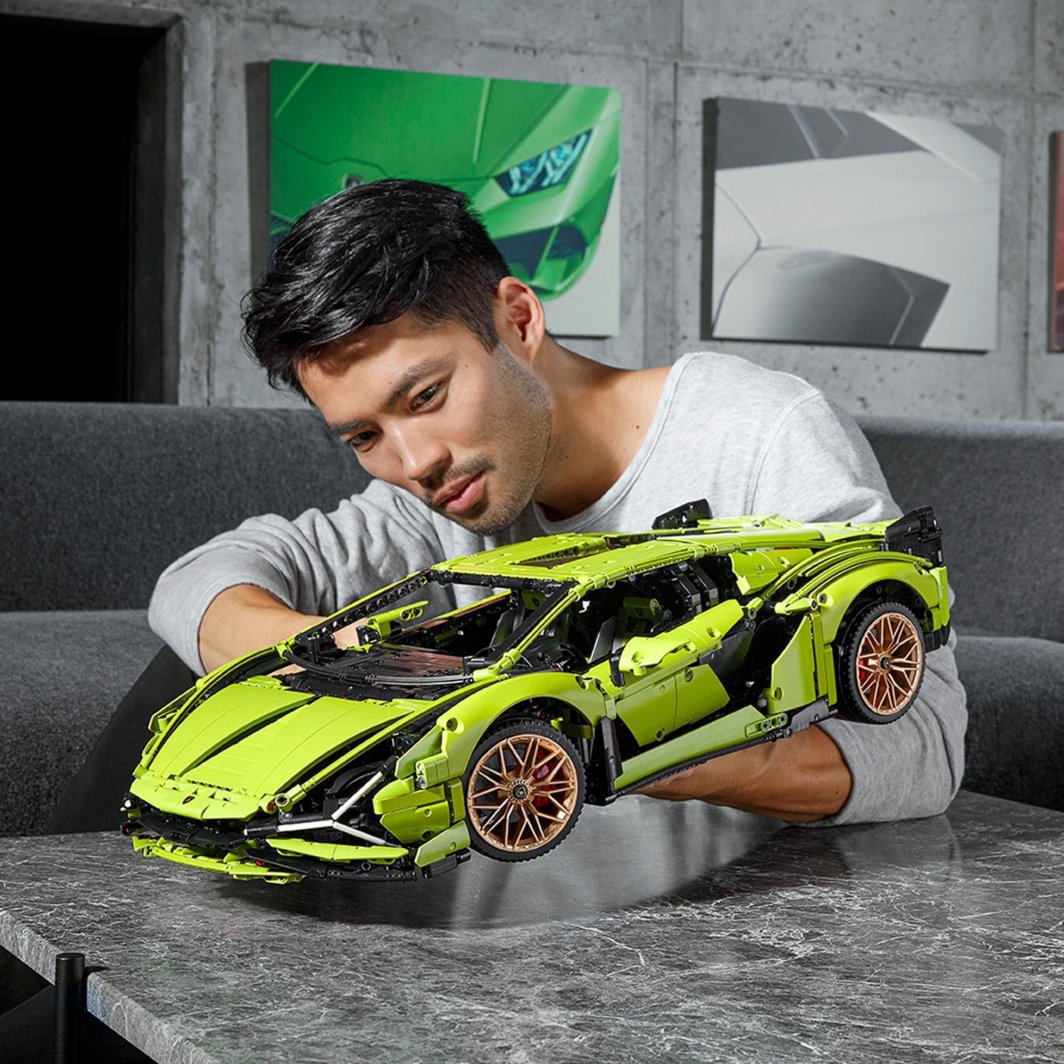 Lodër LEGO Technic 42115 Lamborghini Sian