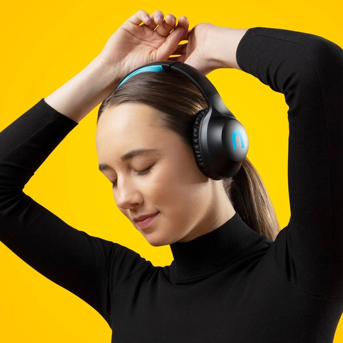 Kufje wireless Niceboy HIVE XL 3, on ear, 69 orë, të zeza