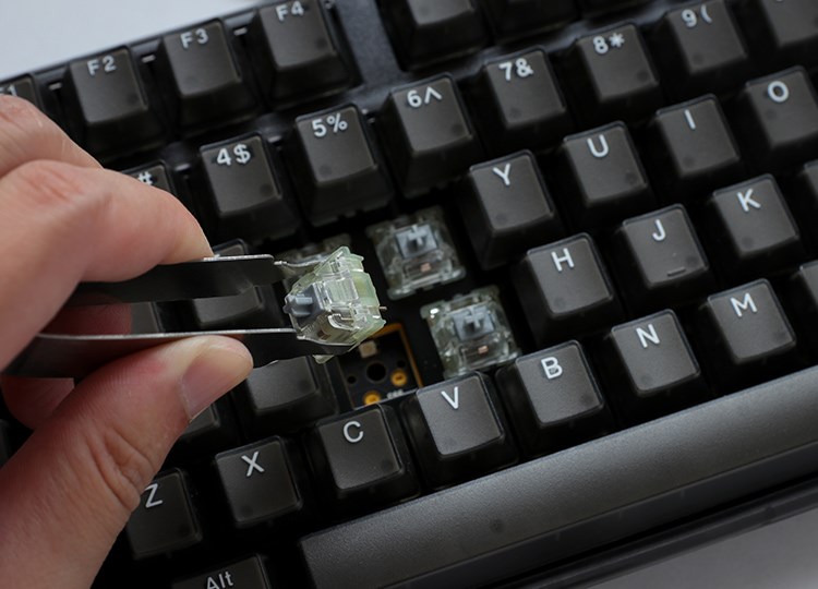 Tastierë lojërash Ducky One 3 TKL, USB, Gateron Baby Kangaroo, e zezë