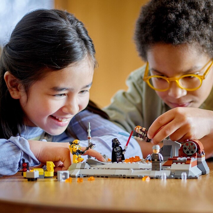 Set LEGO® Star Wars™ 75334 Obi-Wan Kenobi™ Vs. Darth Vader™, 282 pjesë