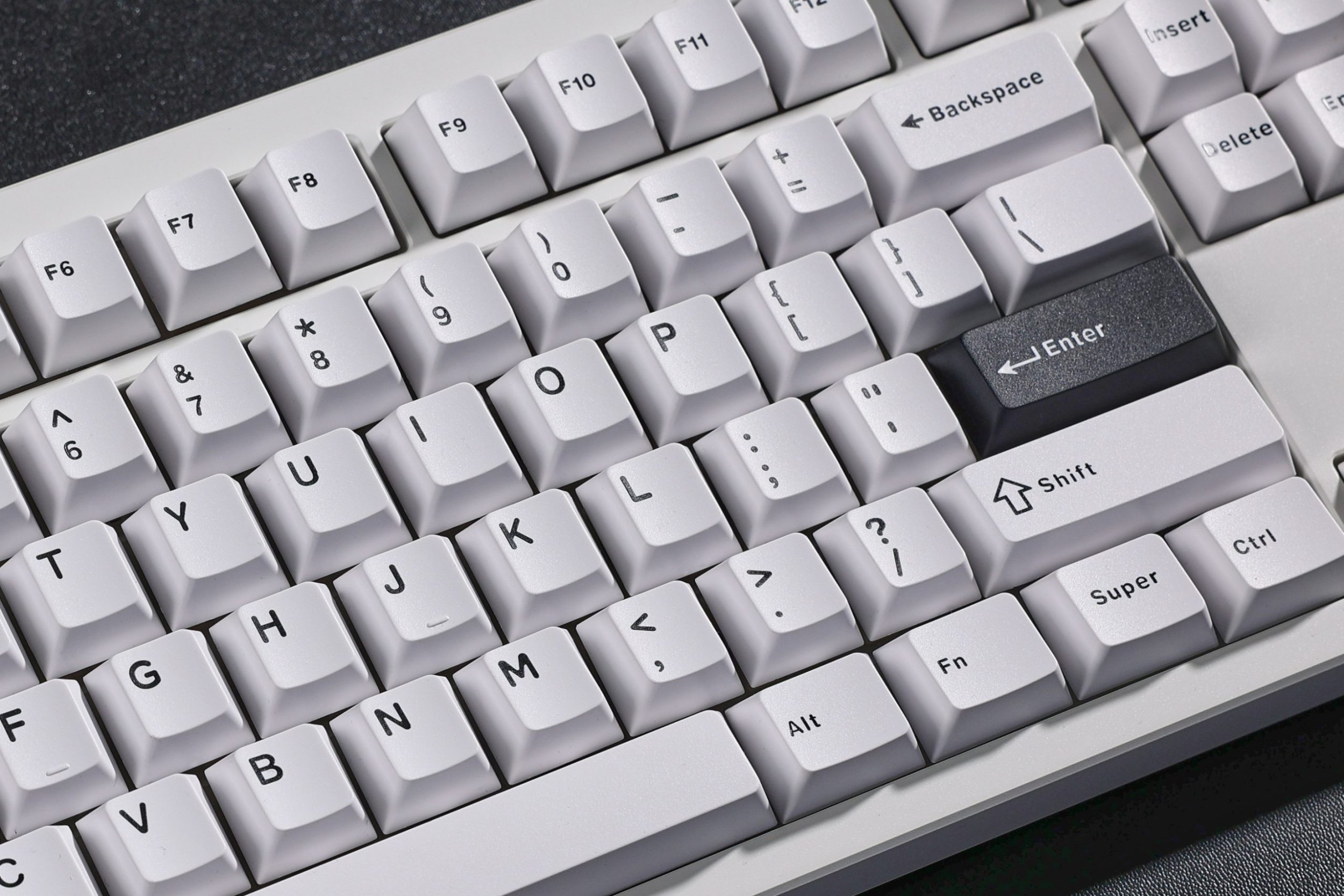 Tastierë gaming MCHOSE GX87 Ultra, mekanike wireless, TKL, e bardhë