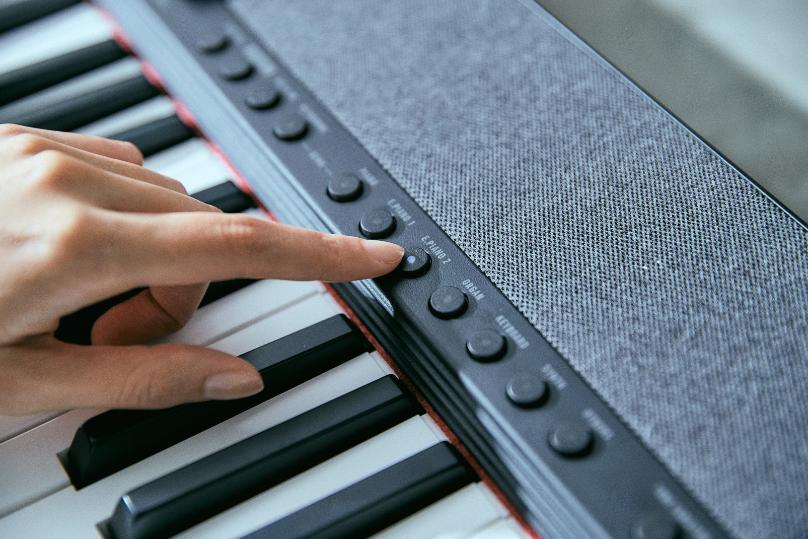 Tastierë Casio Casiotone CTS1, 61 taste, Touch Sensitive, e zezë