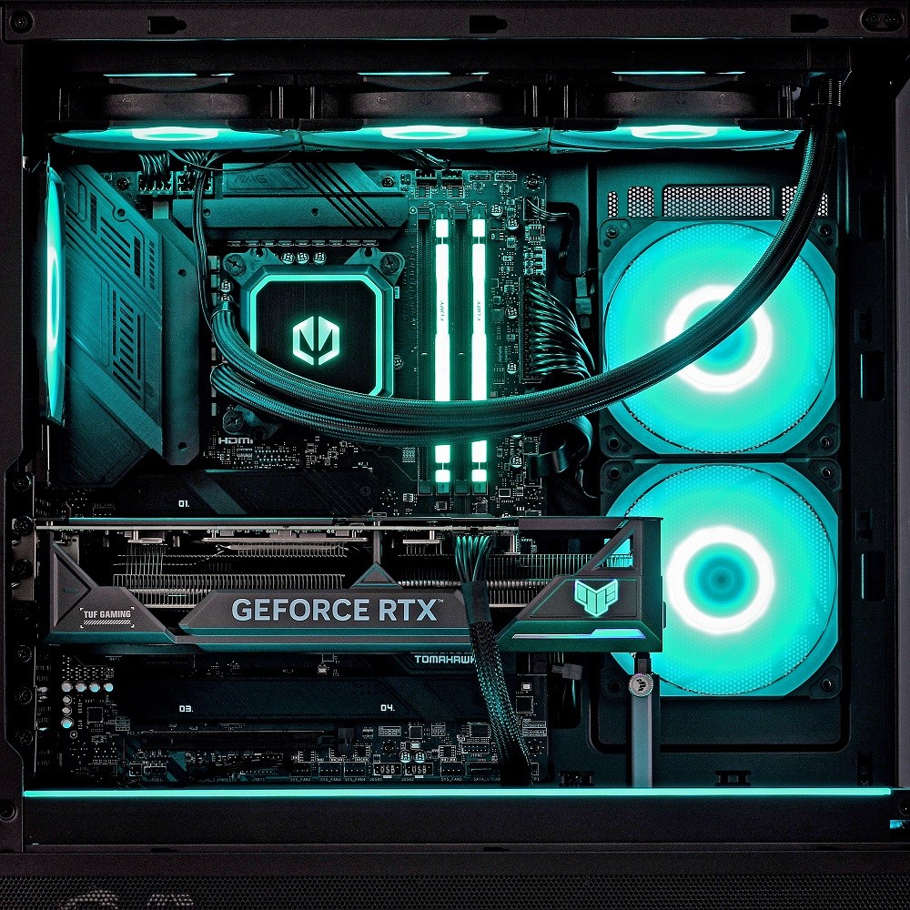 PC gaming Actina GameOn, AMD Ryzen 7 7800X3D, 32GB RAM, 1TB SSD, GeForce RTX 5070, i zi
