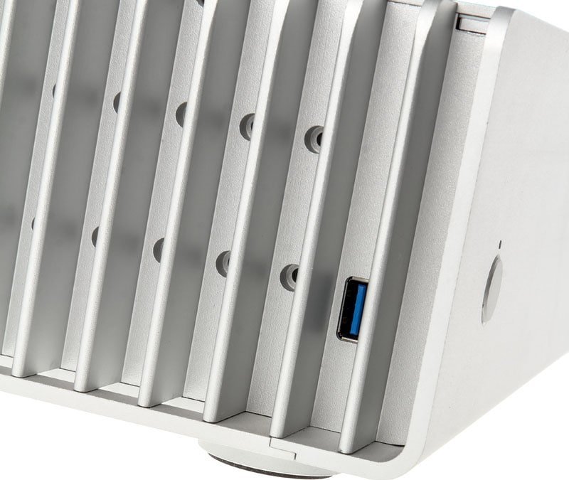 Kasë Streacom FC9 Alpha Optical, HTPC