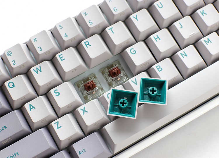 Tastierë lojërash Ducky One 3 Mist, SF 65%, Cherry MX Silent Red, e hirtë
