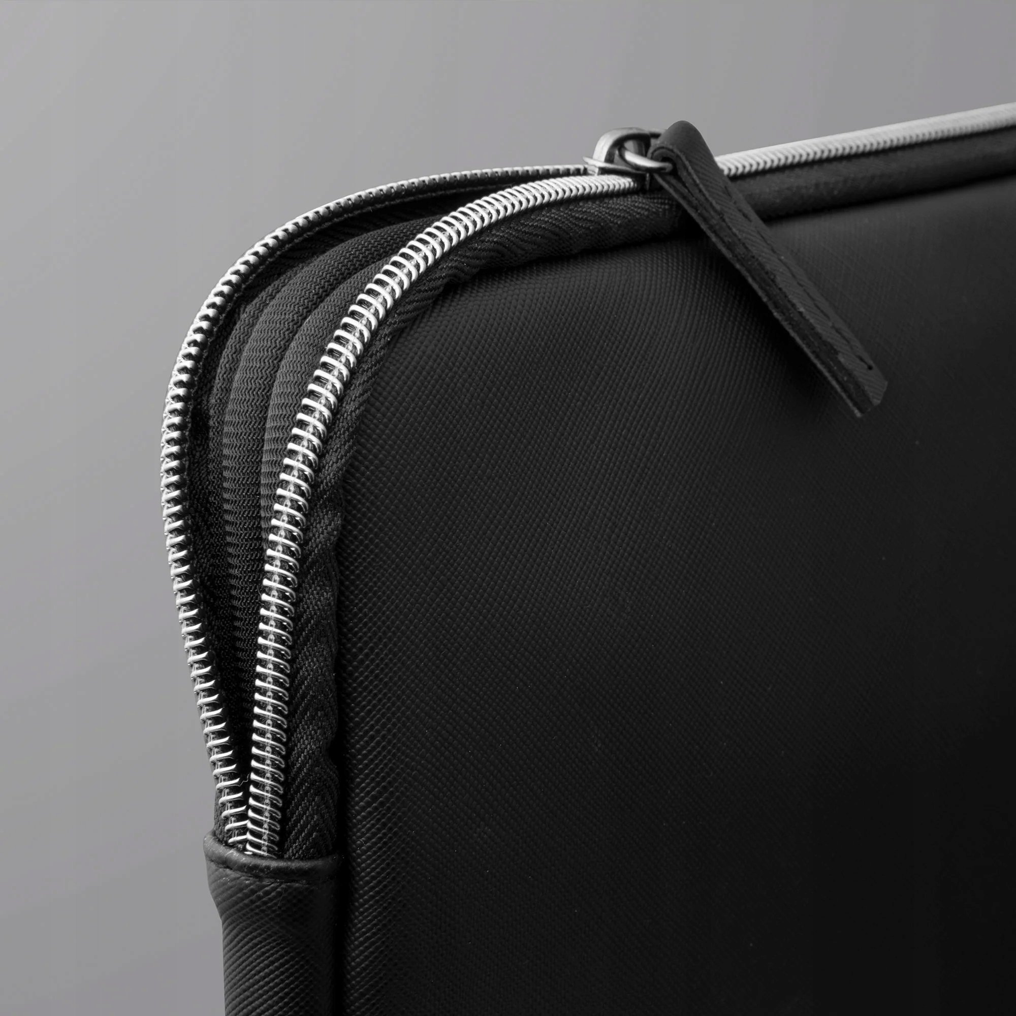 Futrollë laptopi LAUT Prestige, 13", e zezë