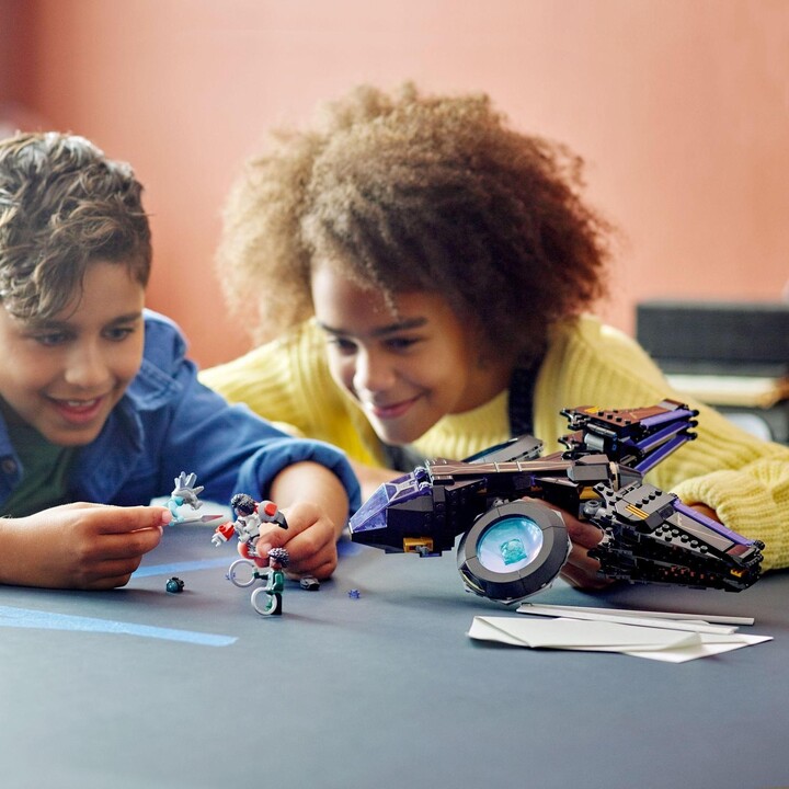 Set LEGO® Marvel 76211 Shuri's Sunbird Jet, 355 pjesë