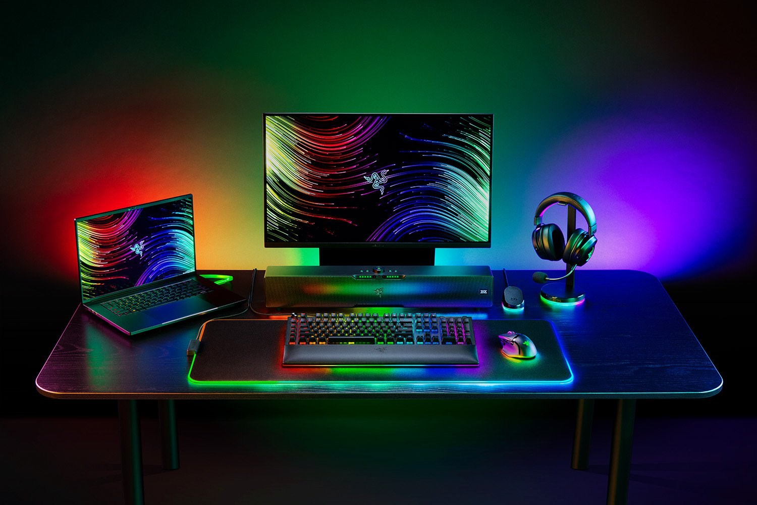 Tastierë Razer BlackWidow V4 Pro, RGB Green Switch, e zezë
