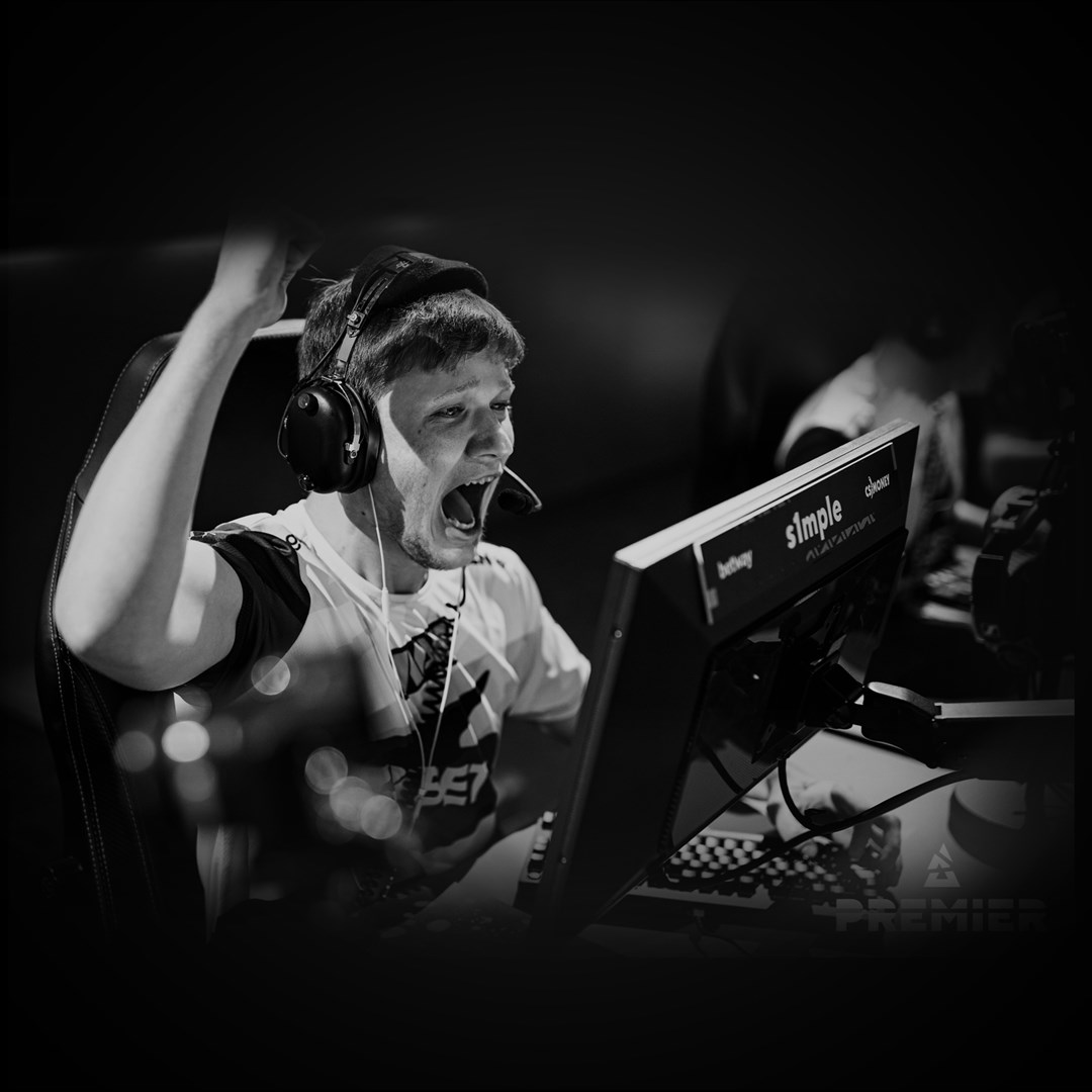 Maus gaming wireless Logitech G Pro X Superlight, sensor HERO 25K, 63g, i zi