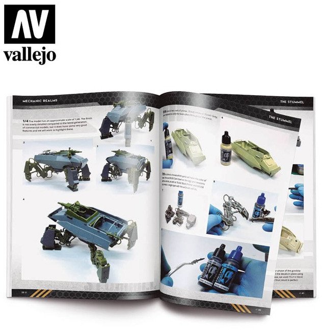 Libër José Brito Master Scale Modelling, 552 faqe, paperback, anglisht