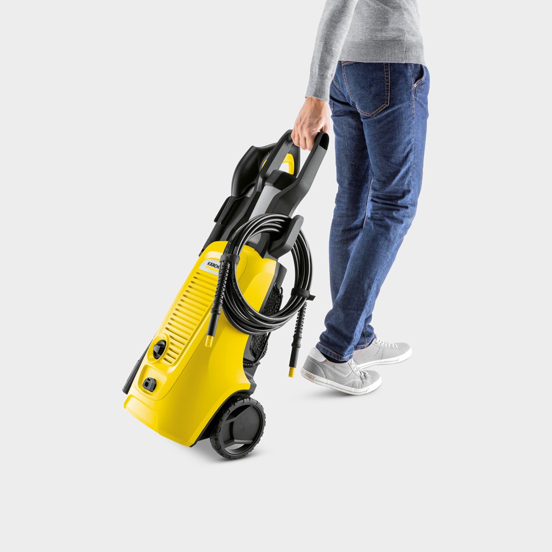 Lavastres me presion Karcher K 4 Universal, 130 bar, 420 l/orë, i verdhë