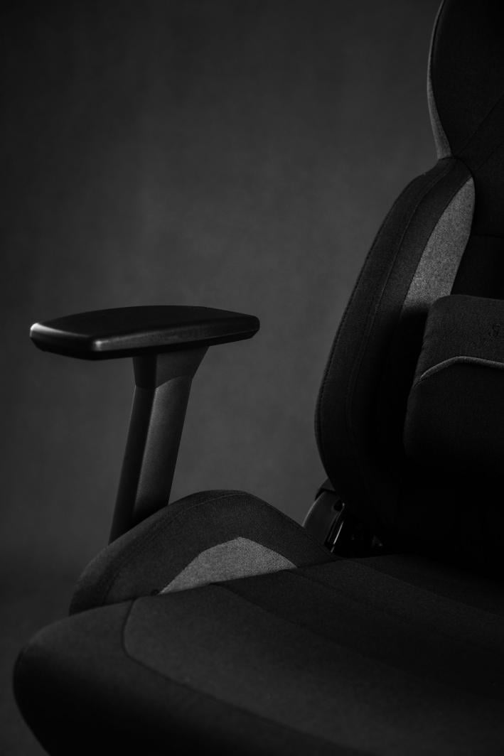 Karrige SENSE7 Sentinel, e zezë/ e hirtë