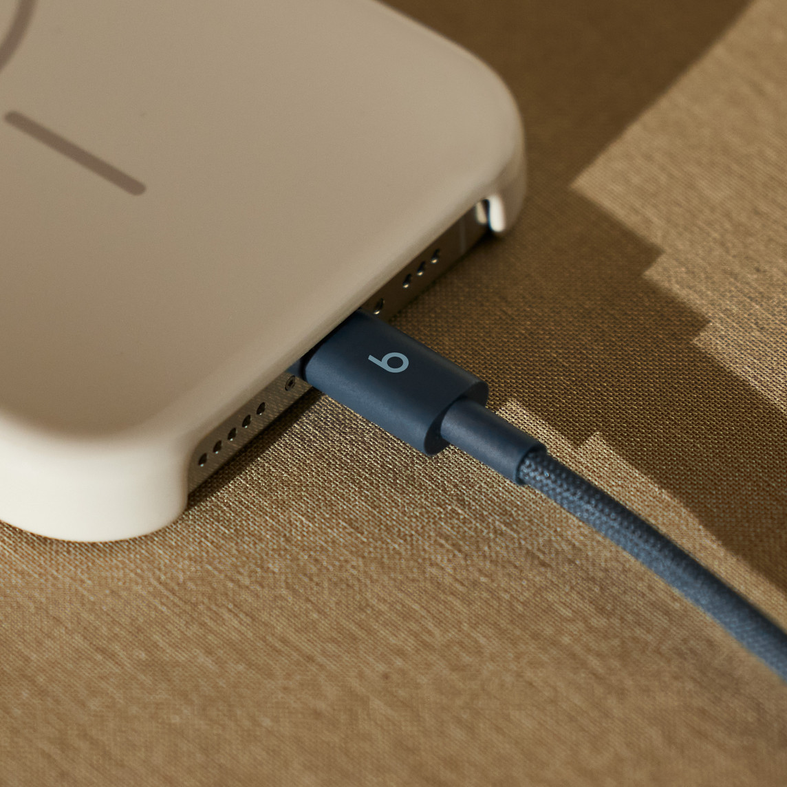 Beats USB-C to USB-C Woven Cable (1.5 m), Nitro Navy
