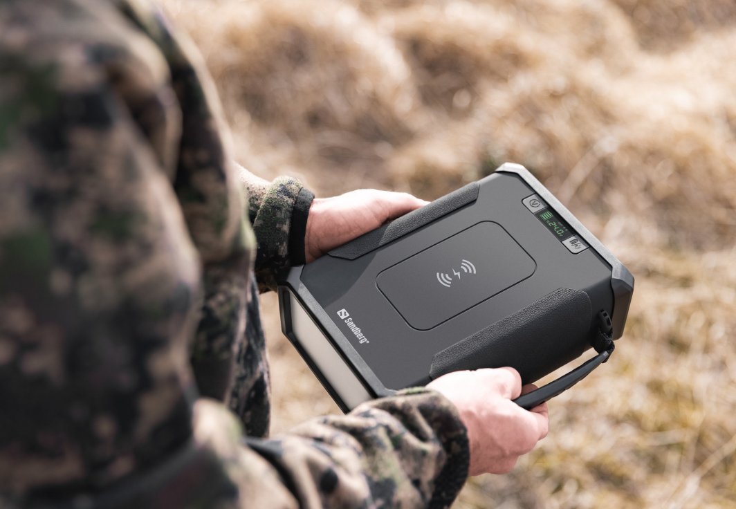 Powerbank Sandberg Survivor 8in1, 96000 mAh, 307.2 Wh, i zi