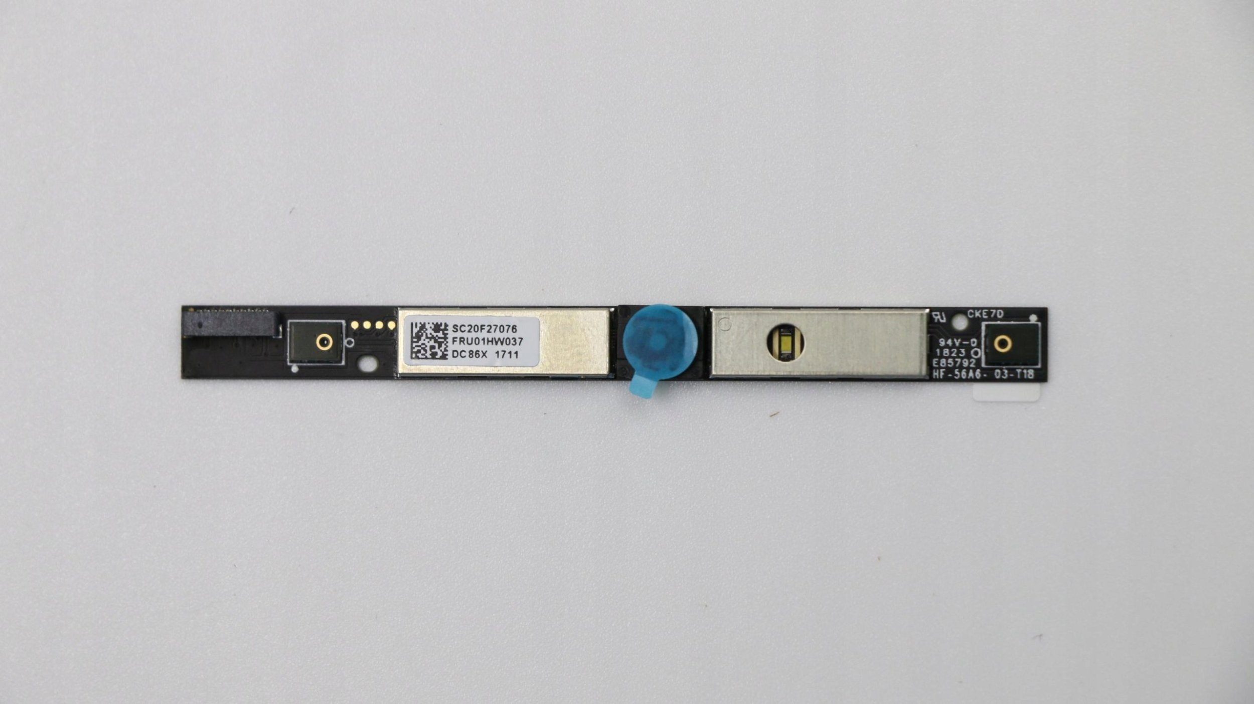 Modul kamere e përparme Lenovo 720p HD, me dy mikrofona