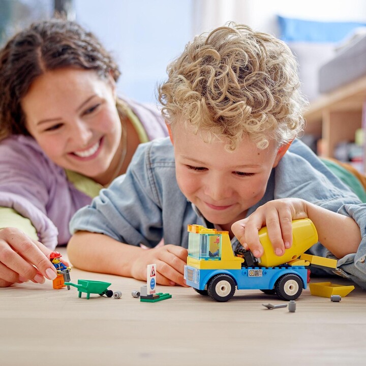 Set lodër LEGO City 60325 Concrete mixer truck, 85 pjesë