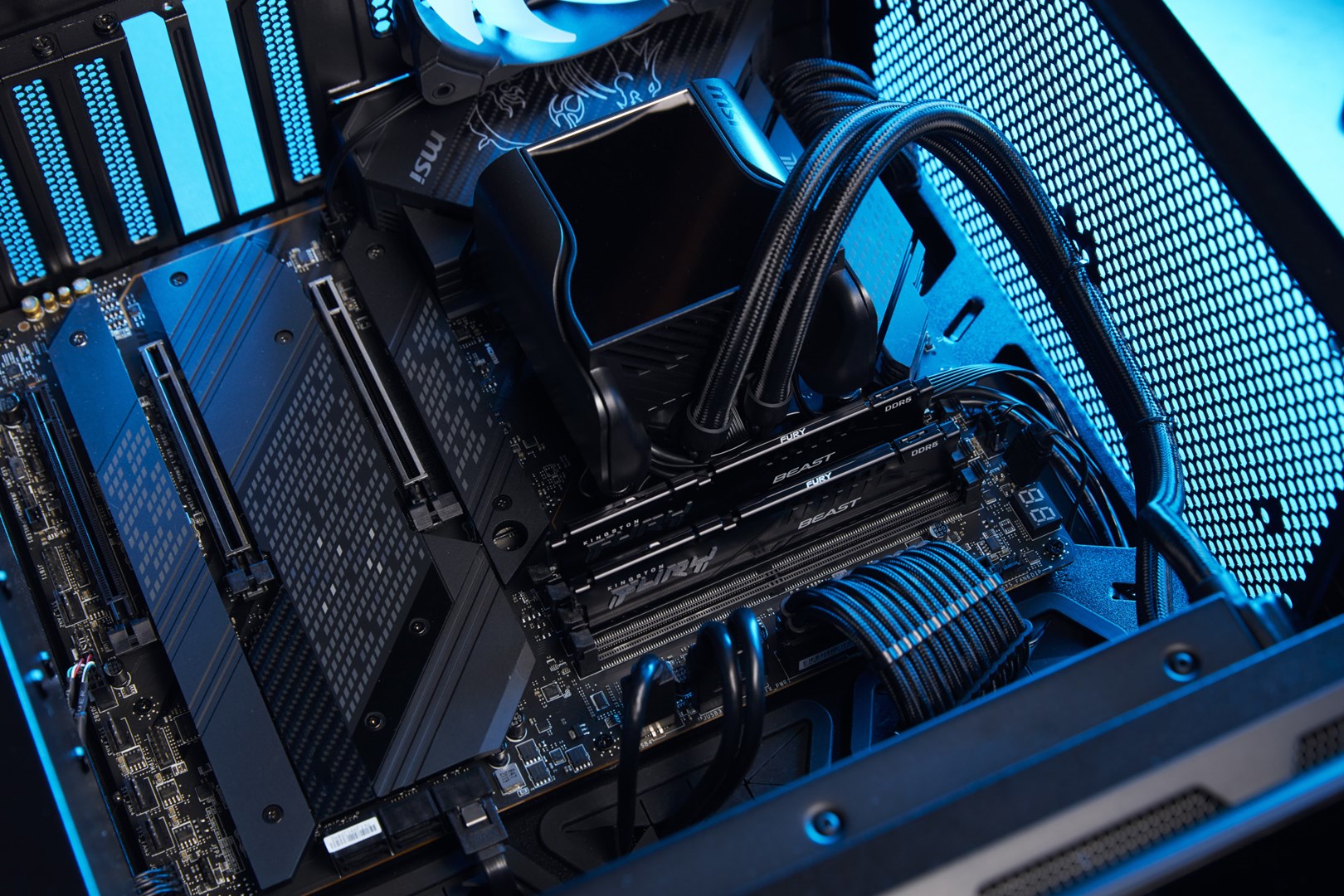 Modul i memories Kingston Technology FURY Beast, 32GB, 5600MT/s, DDR5, CL36