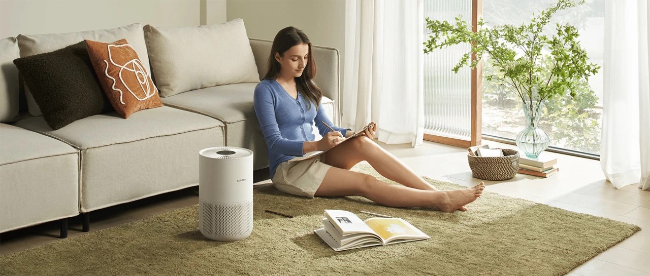 Pastrues ajri Xiaomi Smart Air Purifier 4 Compact, smart, për dhoma të vogla, i bardhë