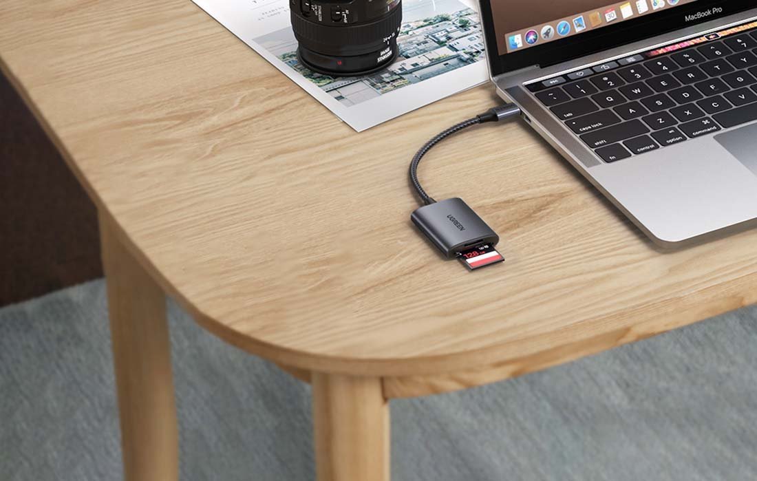 Lexues kartash Ugreen CM401, USB C, 5 Gb/s, gri