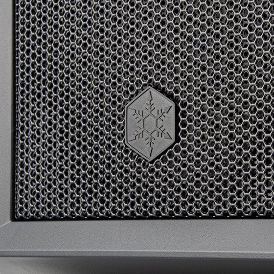 Kasë SilverStone Fara R311, Midi Tower