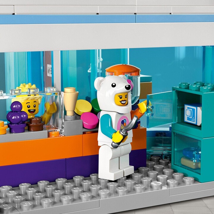 Set LEGO® City 60363 Ice Cream Shop, 296 pjesë