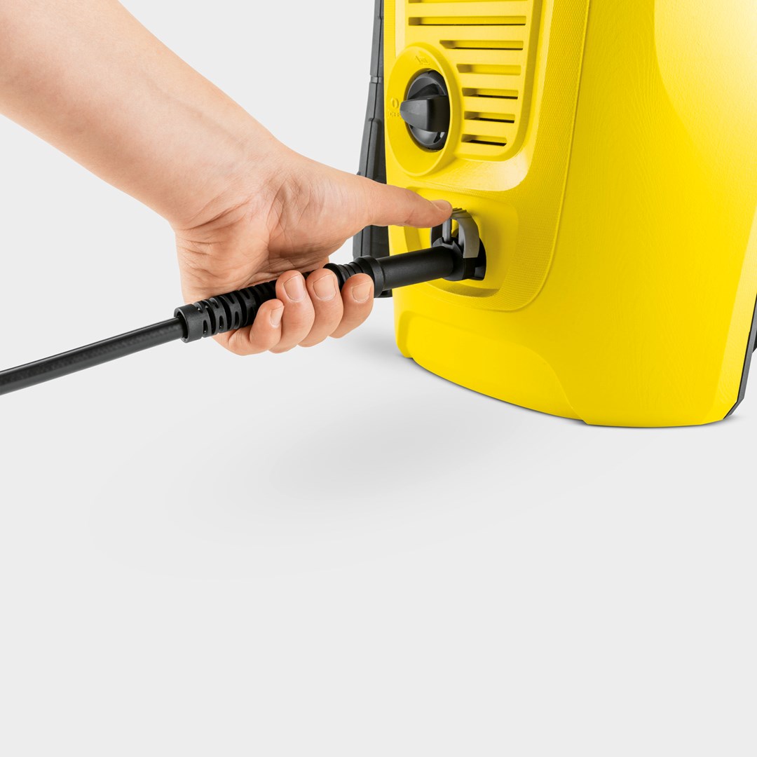 Lavastres me presion Karcher K 4 Universal, 130 bar, 420 l/orë, i verdhë