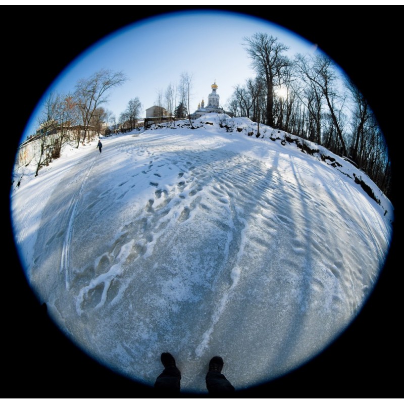 Canon EF 8-15mm f/4L Fisheye USM