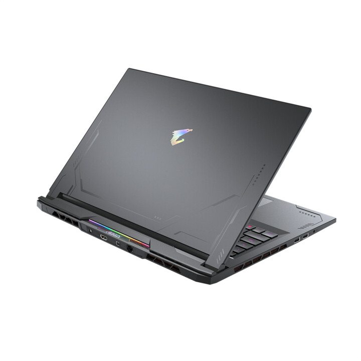 Laptop GIGABYTE AORUS 17X (2023), 17.3", Intel Core i9, 32GB RAM, 2TB SSD, NVIDIA GeForce RTX 4090, i zi