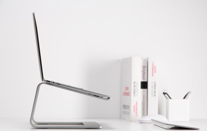 Stendë për laptop DELTACO Office, 11-17", alumini, argjend